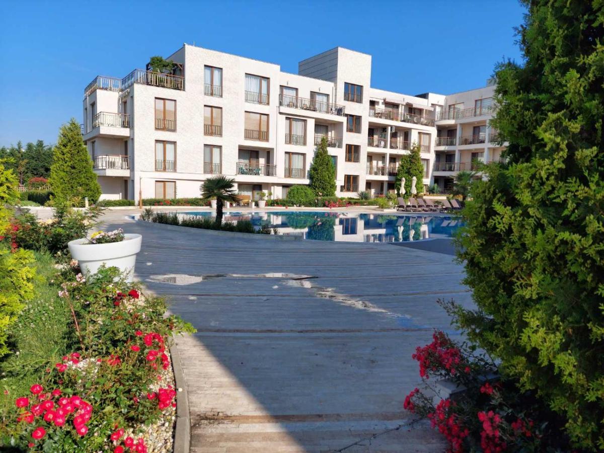 Sea Panorama Apartment - Diamond Beach Sarafovo Burgas Exterior foto